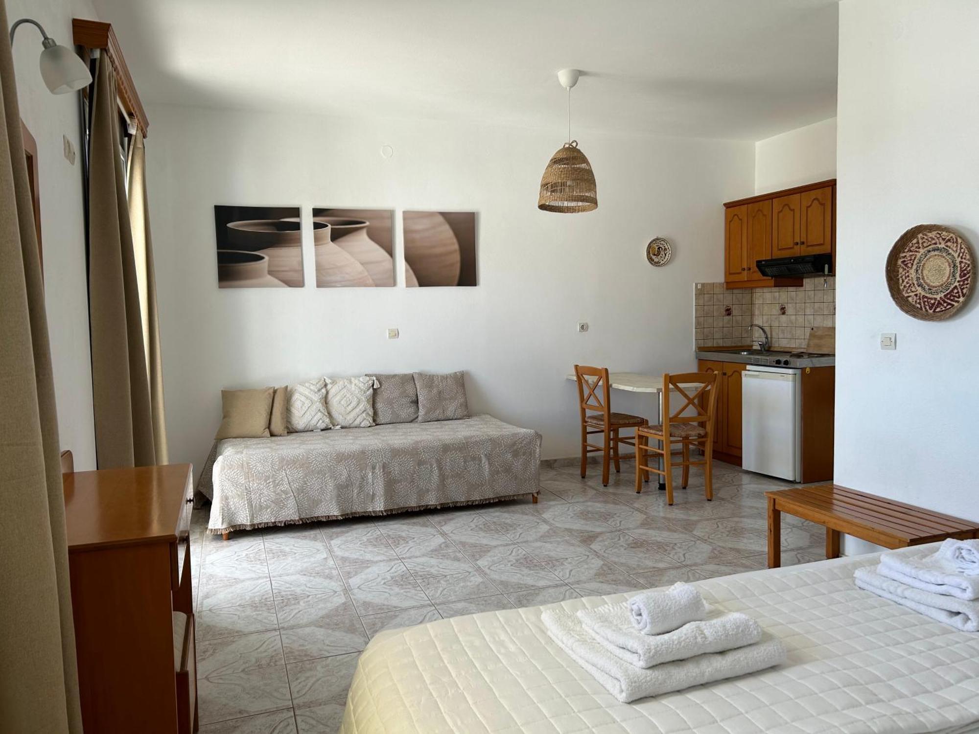 Studios Fokia Beach Amoopi Exterior photo
